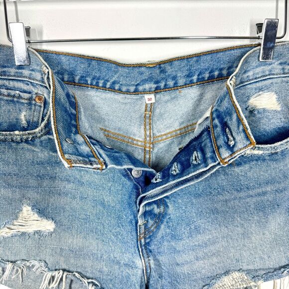 Levi's Women’s Size 32 Blue Denim Cotton Distressed Button Fly Cut Off Shorts - Picture 2 of 9